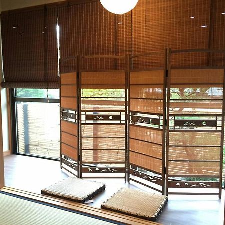 ホテル 金閣荘 京都市 エクステリア 写真