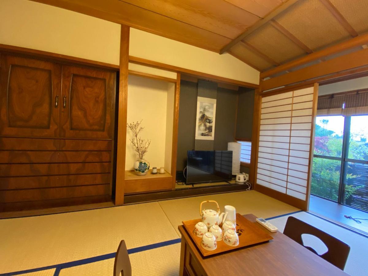 ホテル 金閣荘 京都市 エクステリア 写真