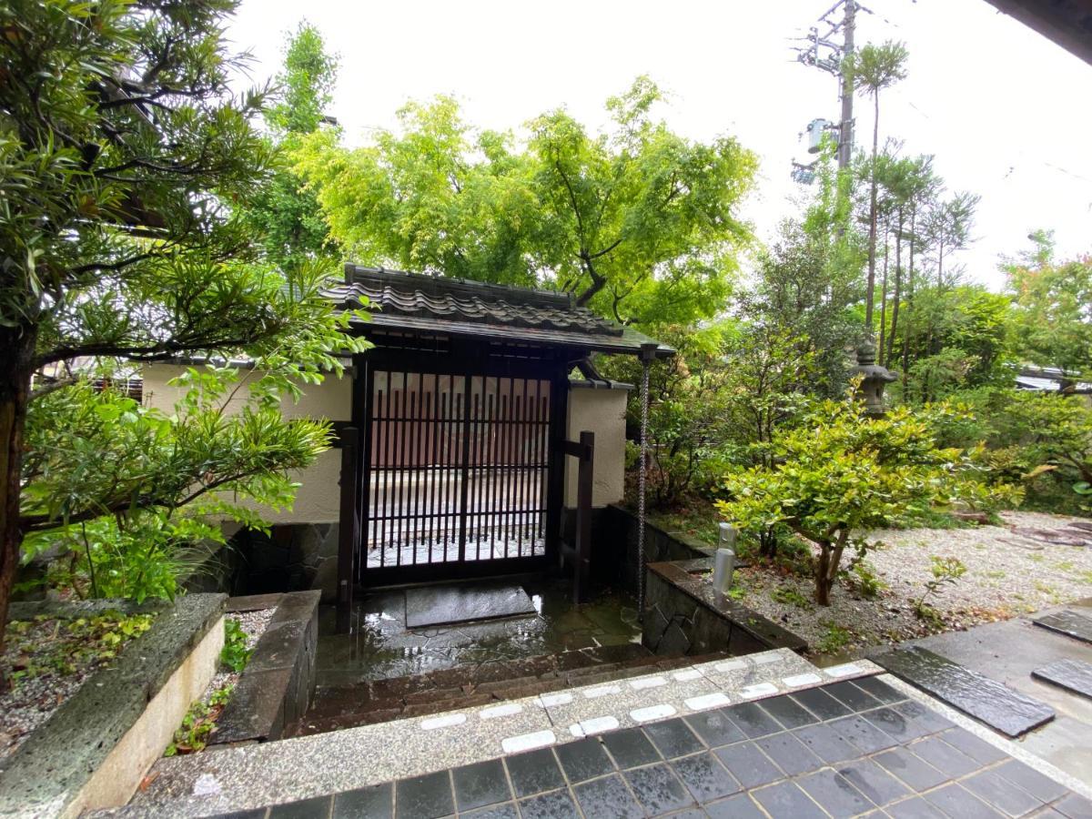 ホテル 金閣荘 京都市 エクステリア 写真