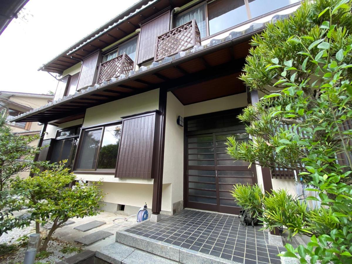ホテル 金閣荘 京都市 エクステリア 写真